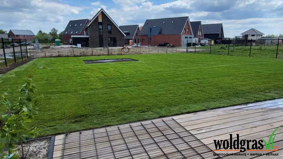 Aanleg graszoden Harkstede