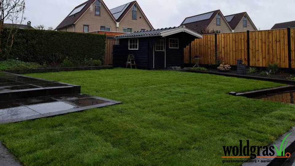 Graszoden leggen Hoogezand