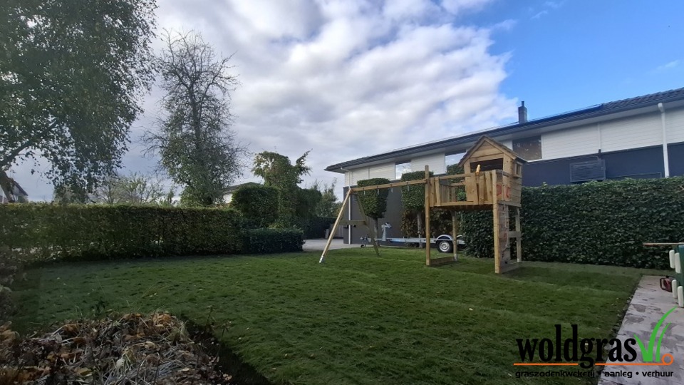 Project Kropswolde &ndash; Van oude zoden naar strak speelgazon 🌱