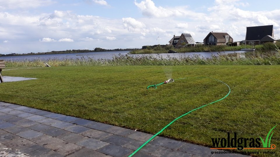 Aanleg graszoden Meerstad 